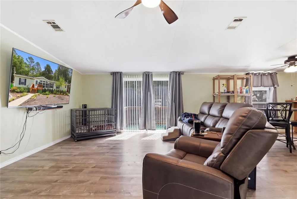 6791 VELVETEEN POINT Dunnellon, FL 34433