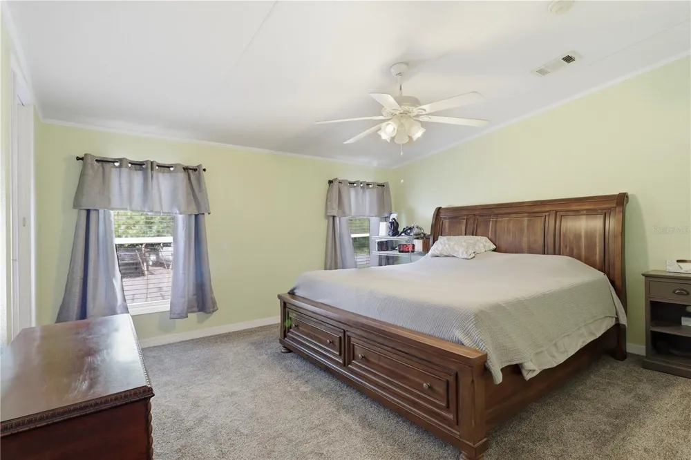 6791 VELVETEEN POINT Dunnellon, FL 34433