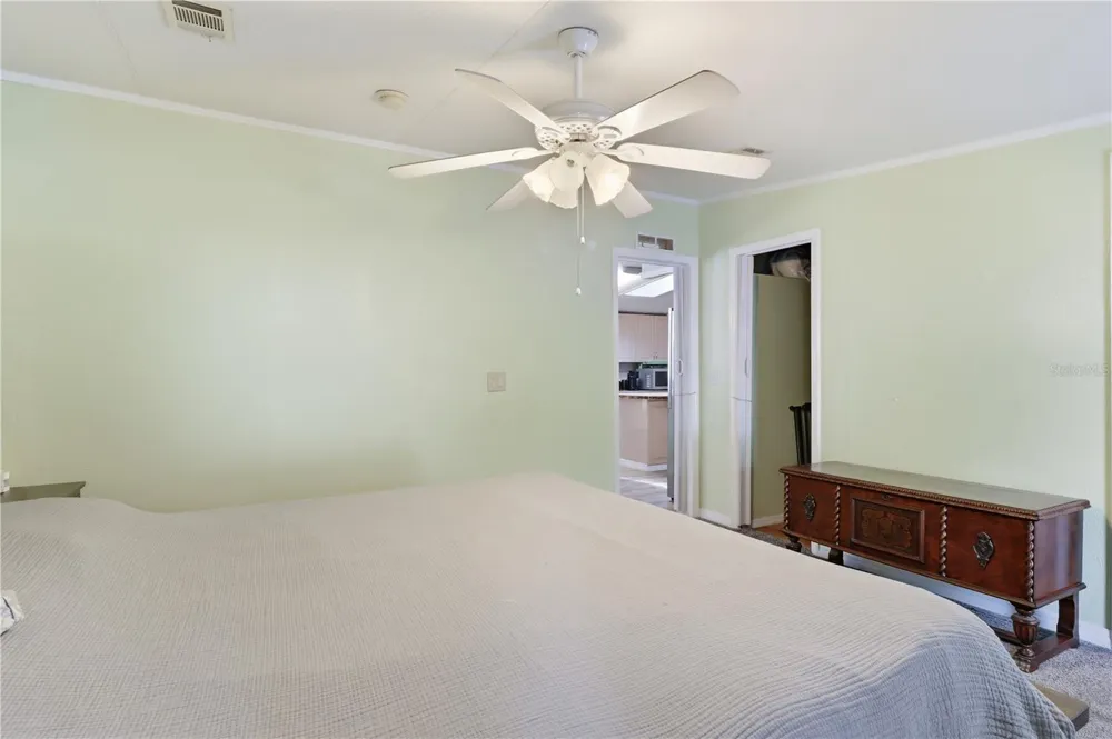 6791 VELVETEEN POINT Dunnellon, FL 34433