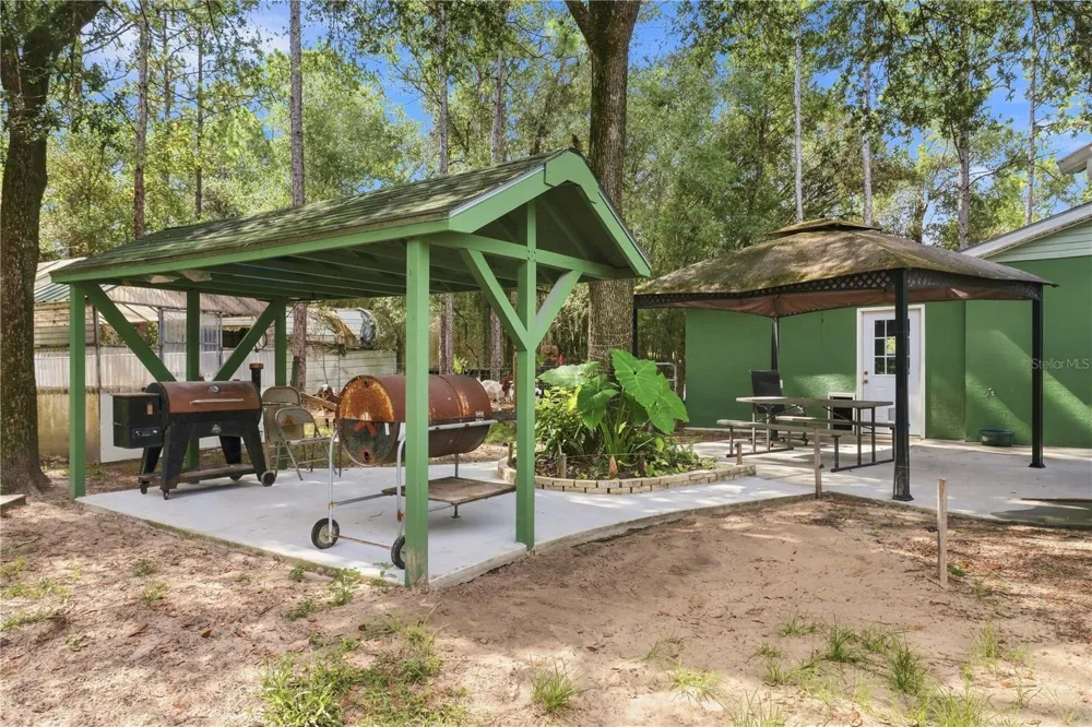 6791 VELVETEEN POINT Dunnellon, FL 34433