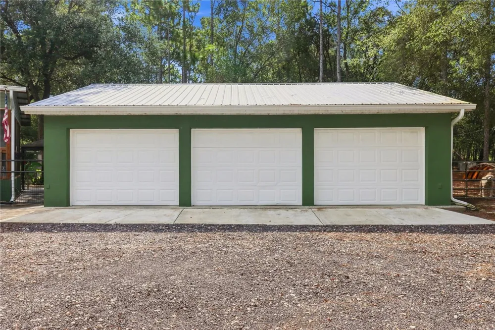 6791 VELVETEEN POINT Dunnellon, FL 34433