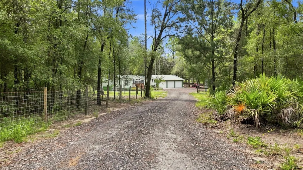 6791 VELVETEEN POINT Dunnellon, FL 34433