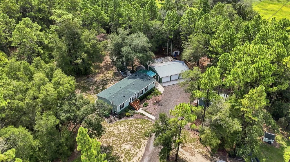 6791 VELVETEEN POINT Dunnellon, FL 34433
