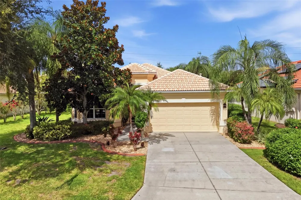 7019 OWLS NEST TERRACE Bradenton, FL 34203