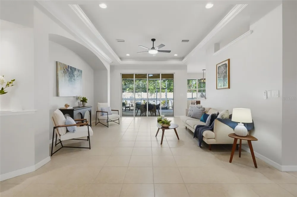 7019 OWLS NEST TERRACE Bradenton, FL 34203