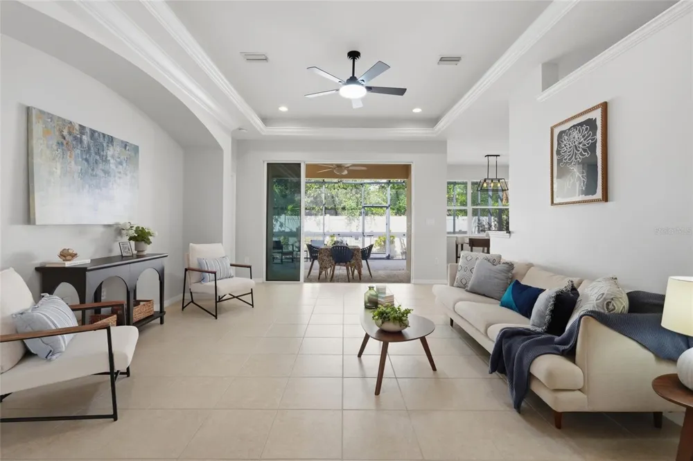 7019 OWLS NEST TERRACE Bradenton, FL 34203