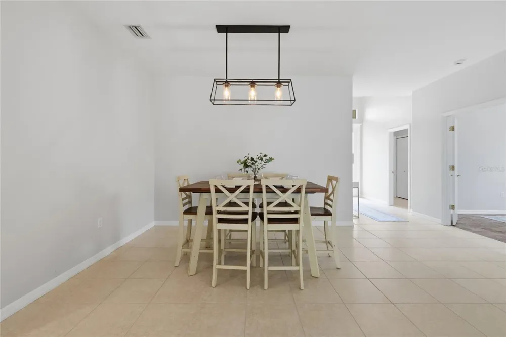 7019 OWLS NEST TERRACE Bradenton, FL 34203