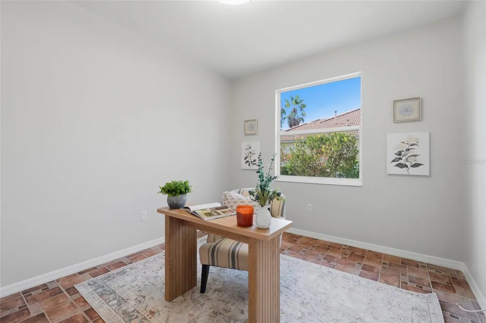 7019 OWLS NEST TERRACE Bradenton, FL 34203