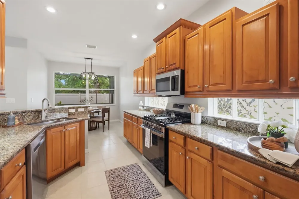 7019 OWLS NEST TERRACE Bradenton, FL 34203