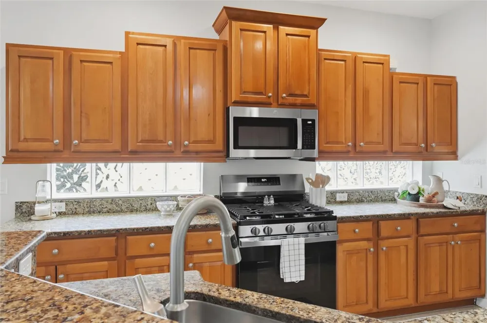 7019 OWLS NEST TERRACE Bradenton, FL 34203