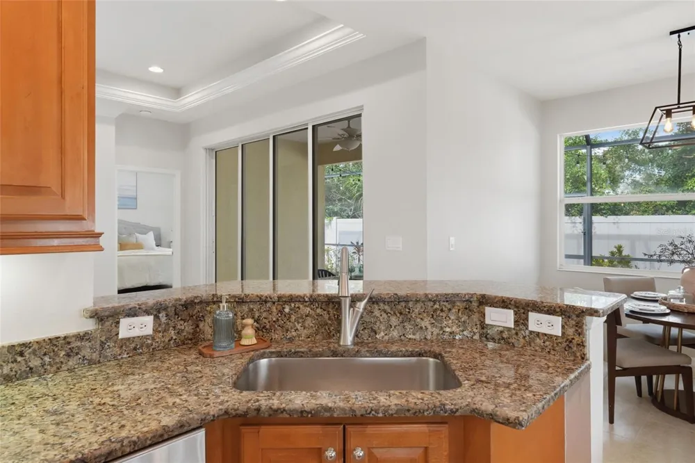7019 OWLS NEST TERRACE Bradenton, FL 34203