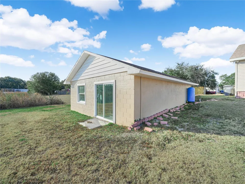 124 PANGOLA DRIVE Winter Haven, FL 33880