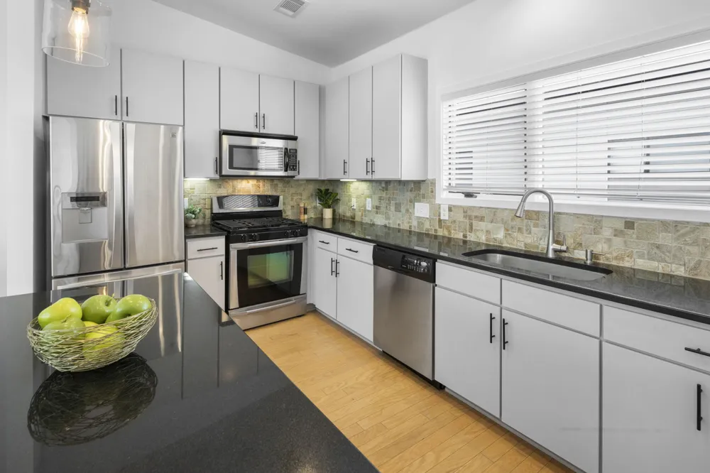 1702 S Lamar Boulevard #21 Austin, TX 78704