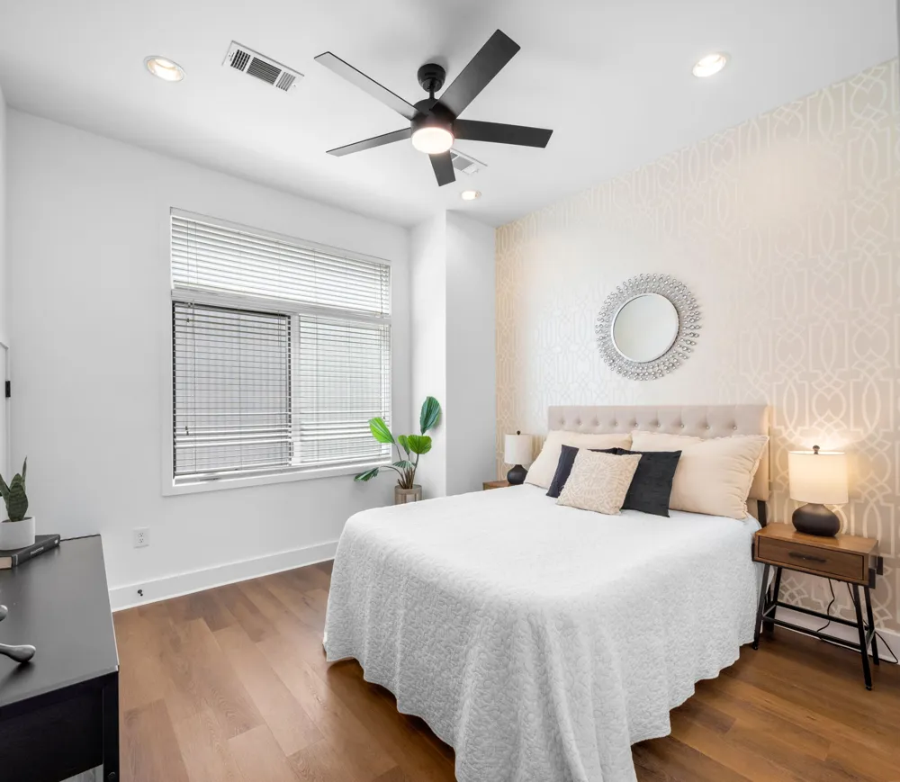 1702 S Lamar Boulevard #21 Austin, TX 78704