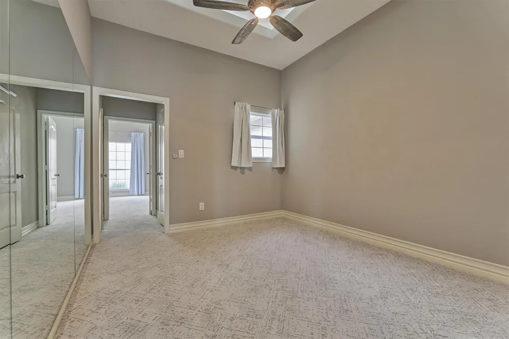 4 Regency Point Montgomery, TX 77356