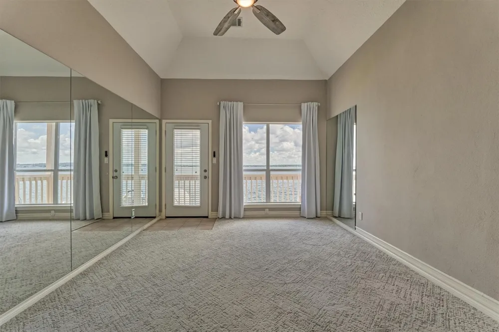 4 Regency Point Montgomery, TX 77356