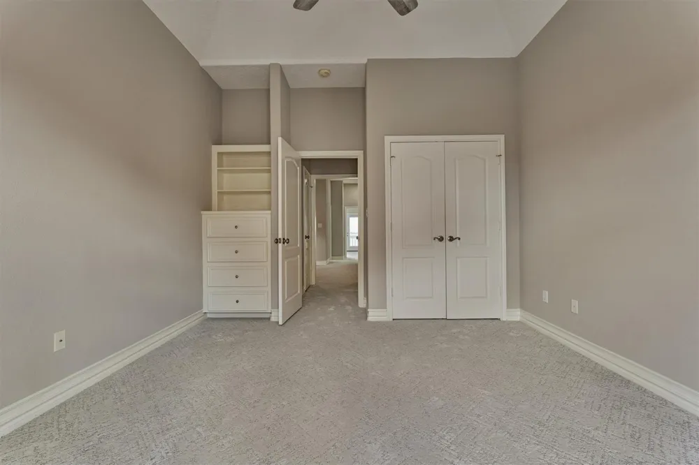 4 Regency Point Montgomery, TX 77356