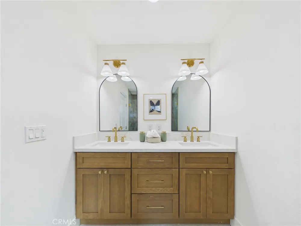 6148 Mount Angelus Drive Los Angeles, CA 90042