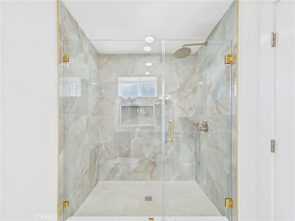 6148 Mount Angelus Drive Los Angeles, CA 90042