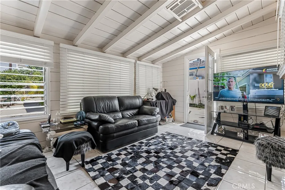 10837 Hunter Avenue Whittier, CA 90601