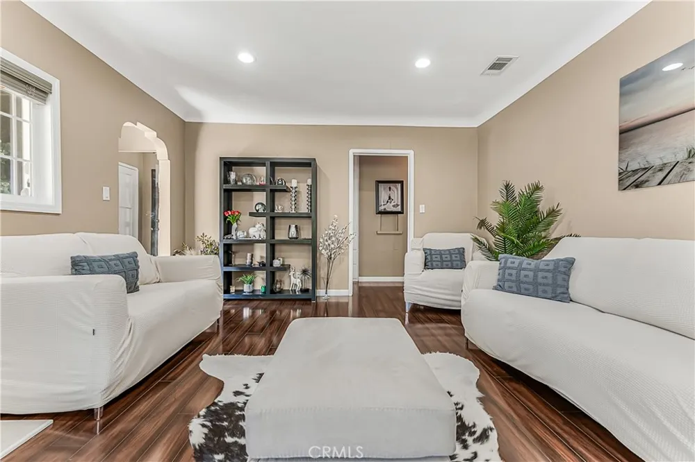 10837 Hunter Avenue Whittier, CA 90601