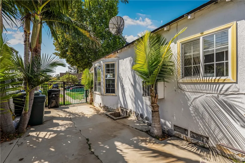 10837 Hunter Avenue Whittier, CA 90601