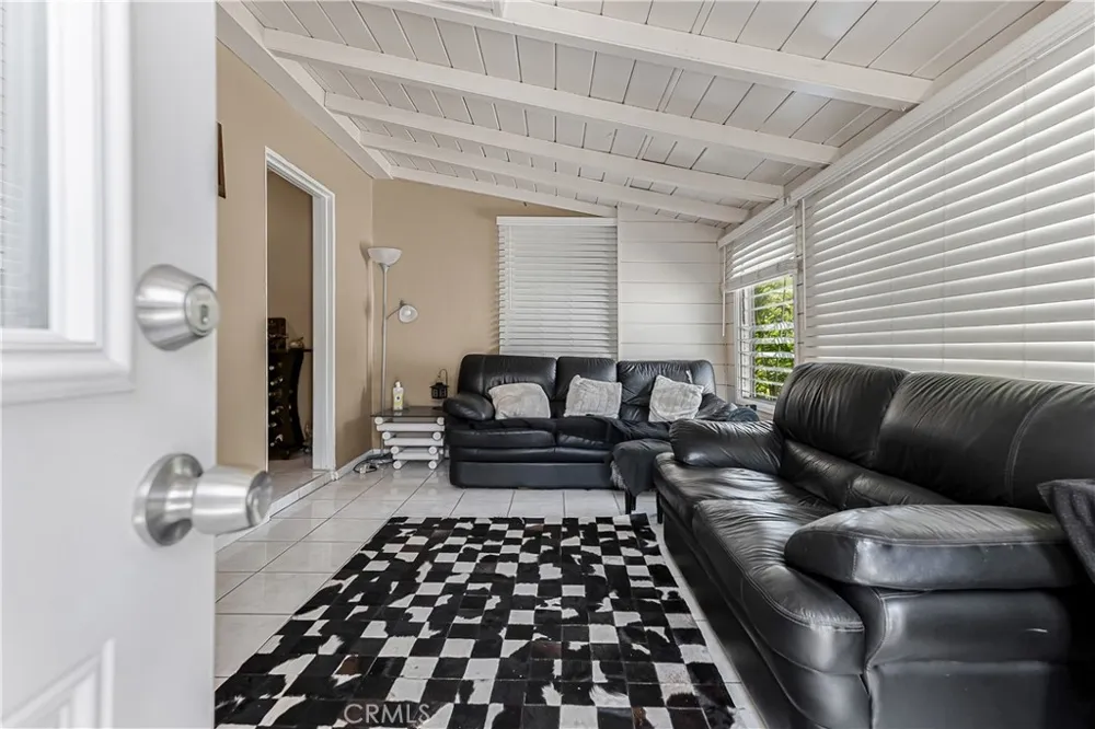 10837 Hunter Avenue Whittier, CA 90601
