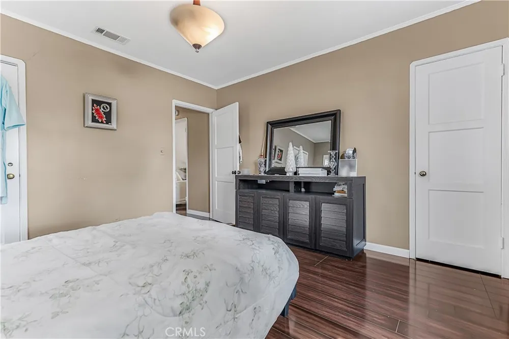 10837 Hunter Avenue Whittier, CA 90601