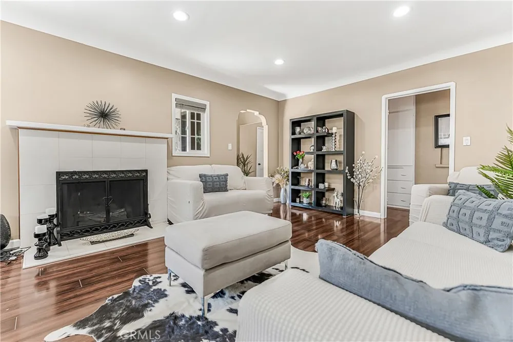 10837 Hunter Avenue Whittier, CA 90601