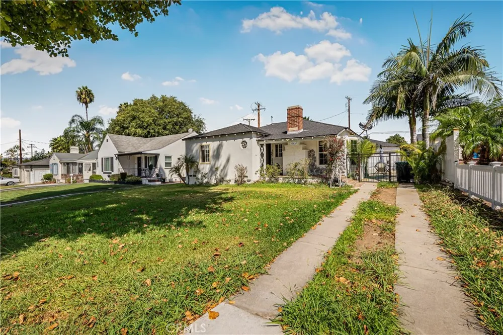 10837 Hunter Avenue Whittier, CA 90601
