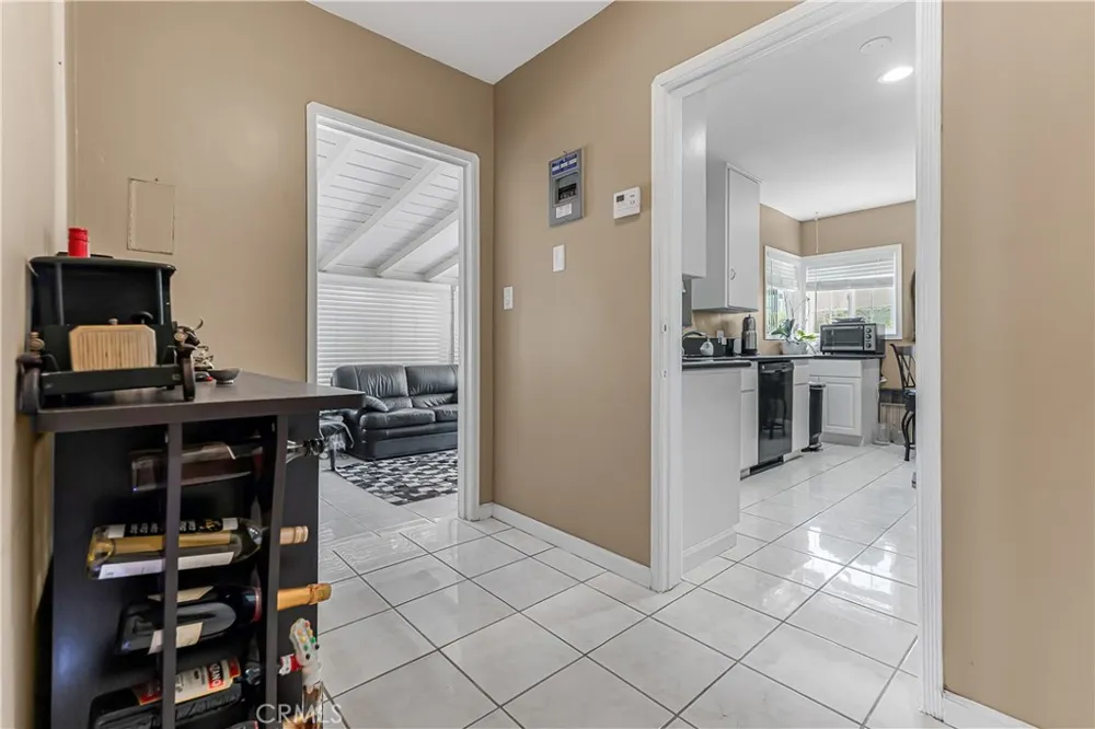 10837 Hunter Avenue Whittier, CA 90601