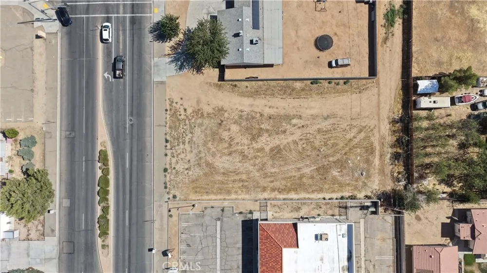 111 Navajo Apple Valley, CA 92308