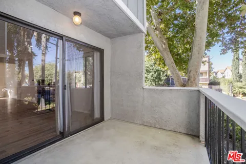 9140 Burnet Avenue #15