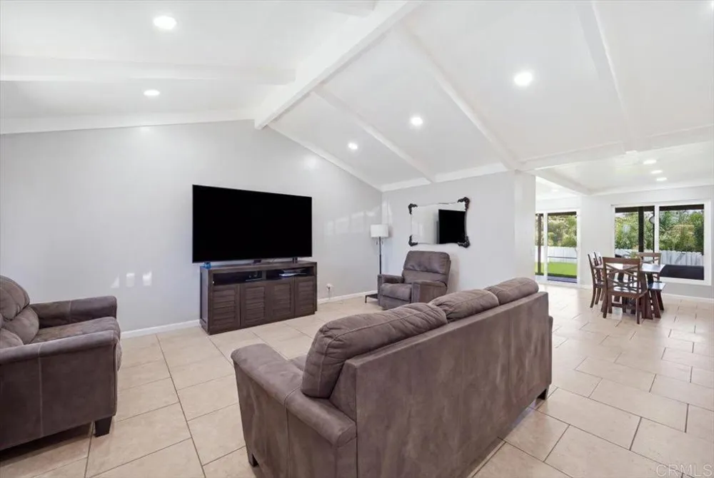 826 El Caminito Rd Fallbrook, CA 92028