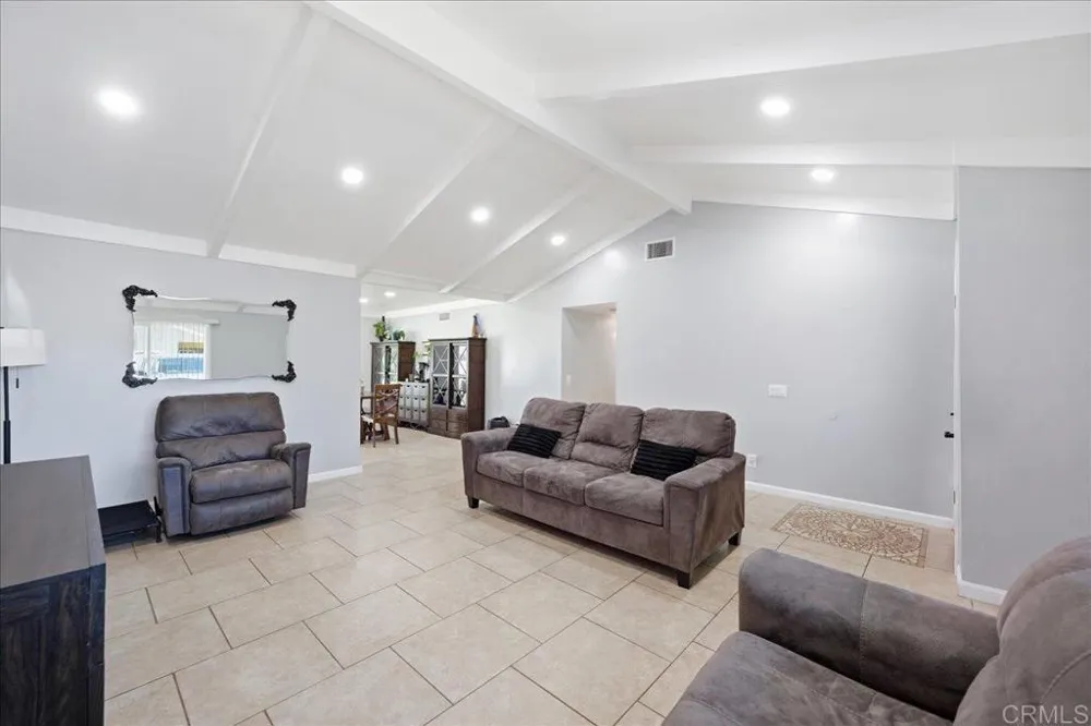 826 El Caminito Rd Fallbrook, CA 92028