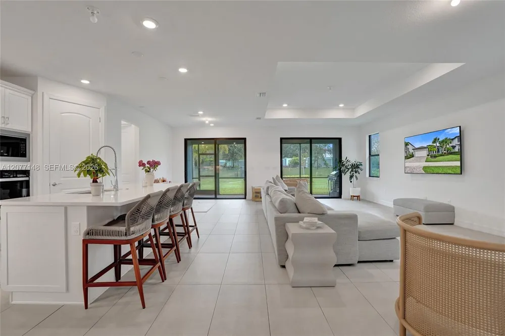 2357 Rollingwood Ct Oakland Park, FL 33309