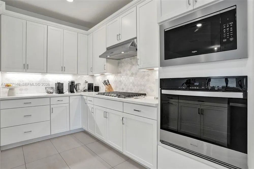 2357 Rollingwood Ct Oakland Park, FL 33309