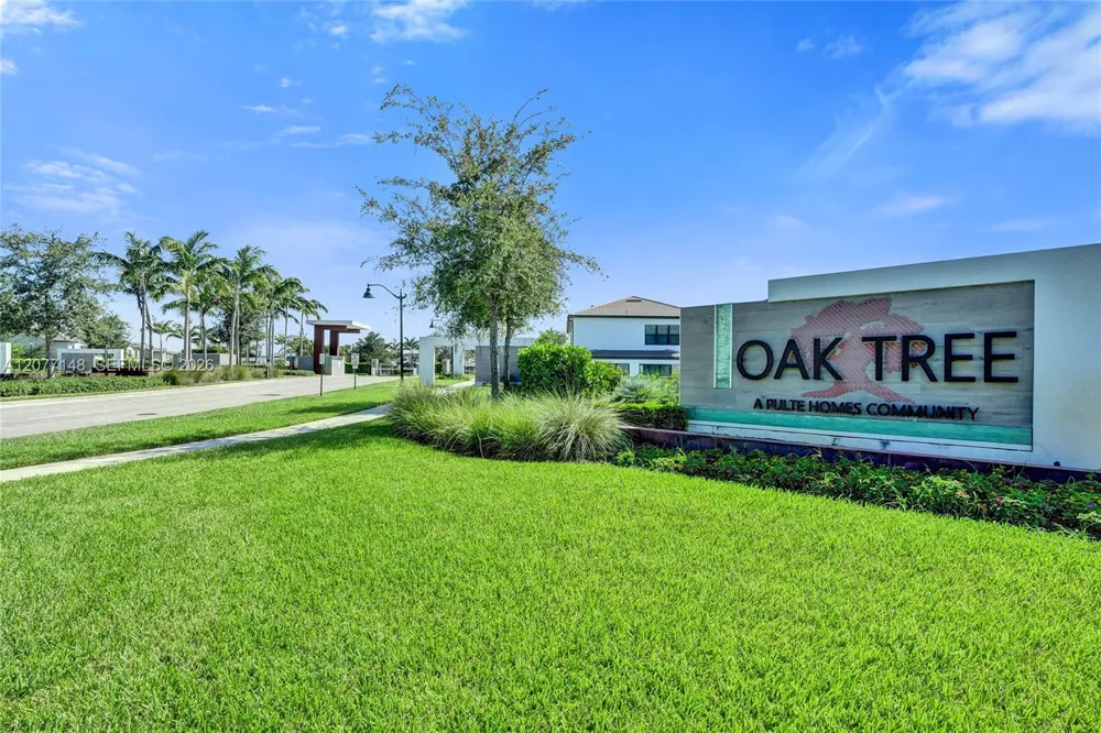 2357 Rollingwood Ct Oakland Park, FL 33309