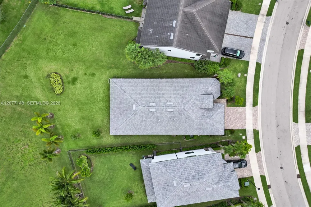 2357 Rollingwood Ct Oakland Park, FL 33309