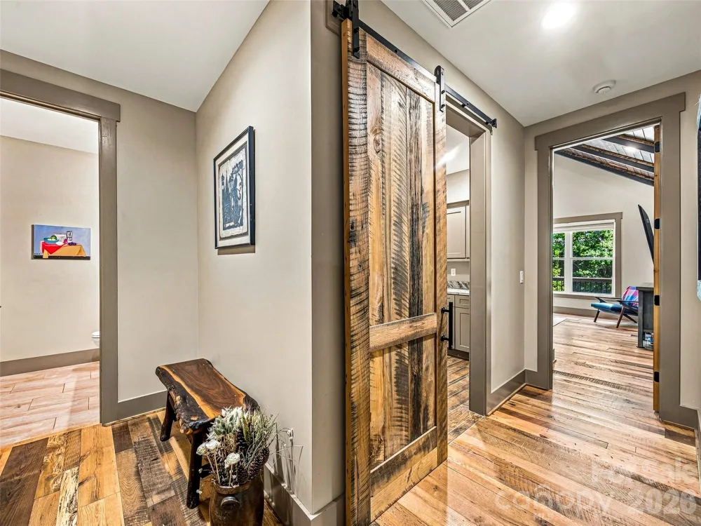 43 Lucy Lane Mills River, NC 28759