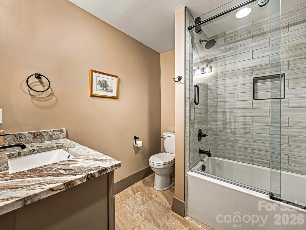 43 Lucy Lane Mills River, NC 28759