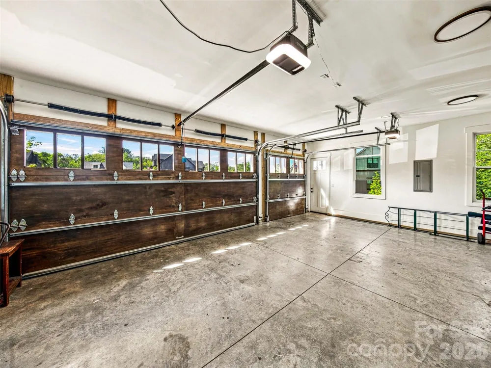 43 Lucy Lane Mills River, NC 28759