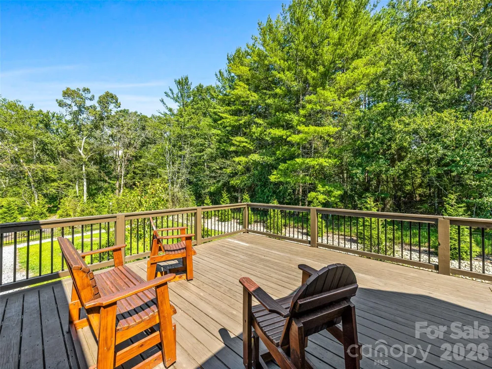 43 Lucy Lane Mills River, NC 28759
