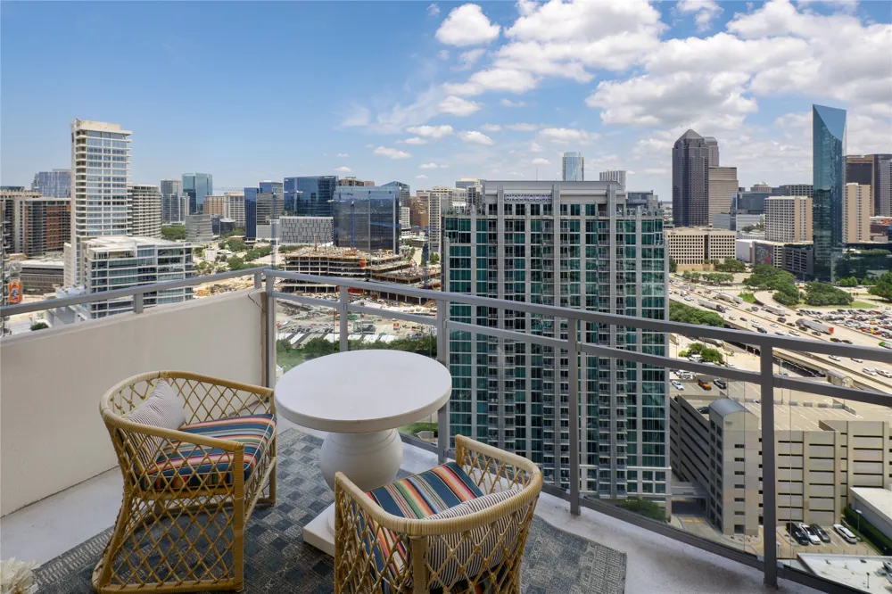 2200 Victory Avenue #2207 Dallas, TX 75219