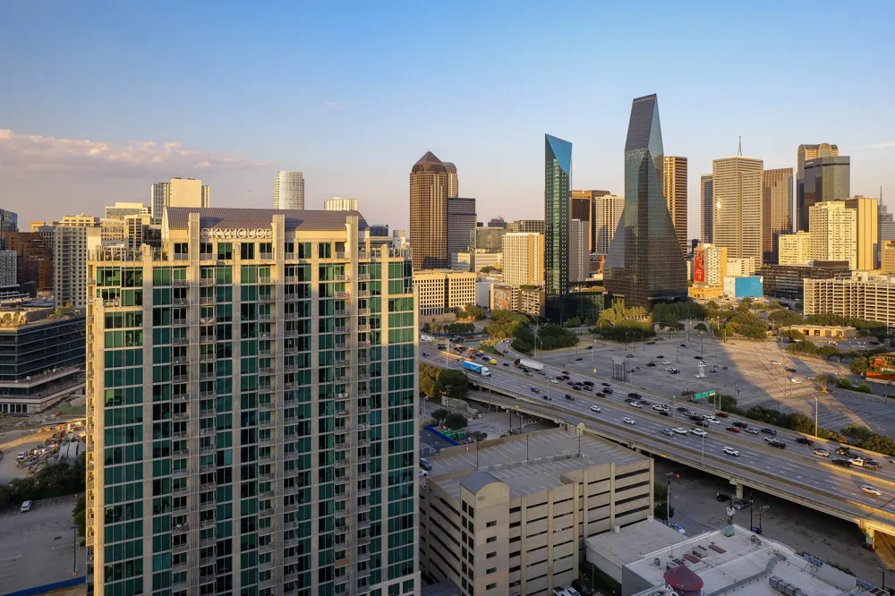 2200 Victory Avenue #2207 Dallas, TX 75219
