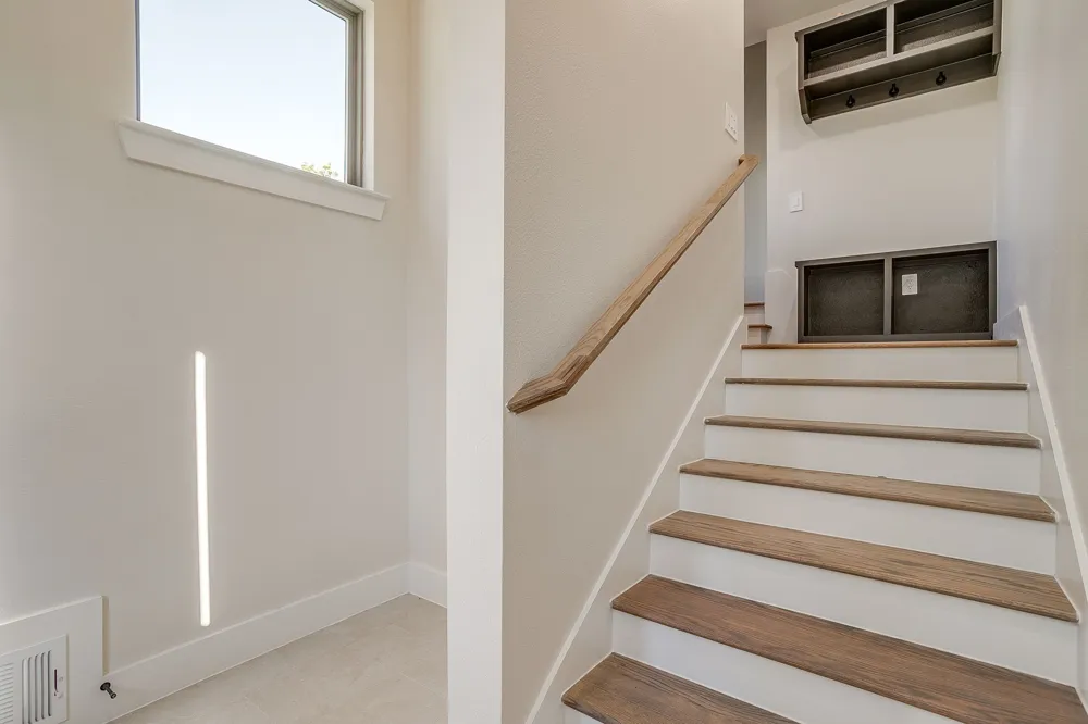2824 Weisenberger Street #110 Fort Worth, TX 76107