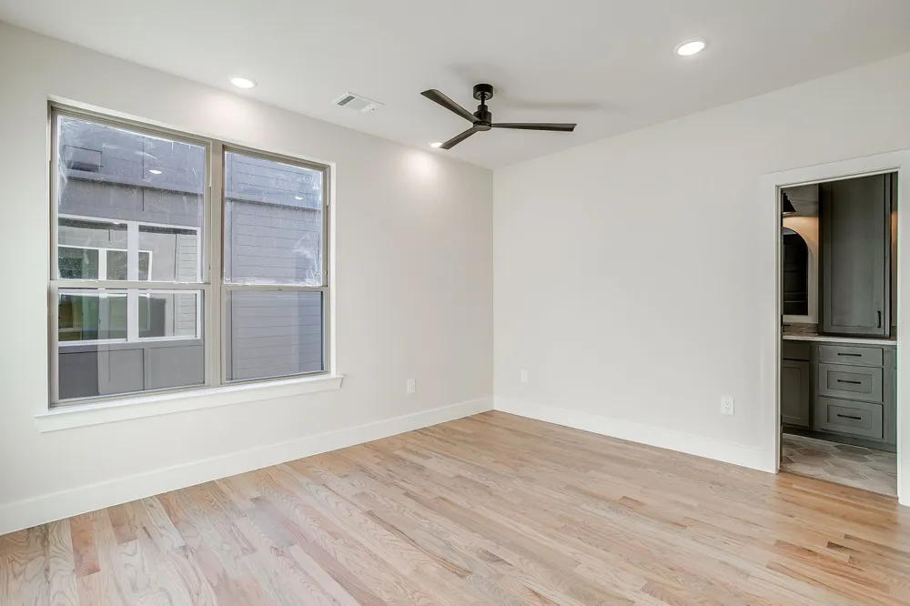 2824 Weisenberger Street #110 Fort Worth, TX 76107
