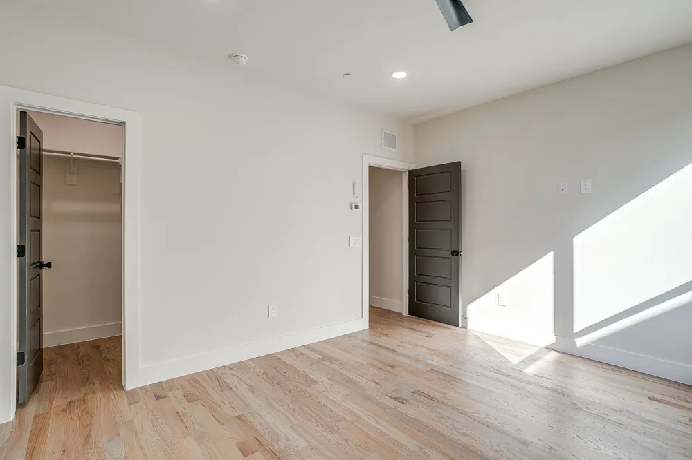 2824 Weisenberger Street #110 Fort Worth, TX 76107