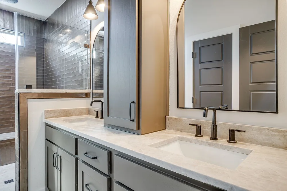 2824 Weisenberger Street #110 Fort Worth, TX 76107