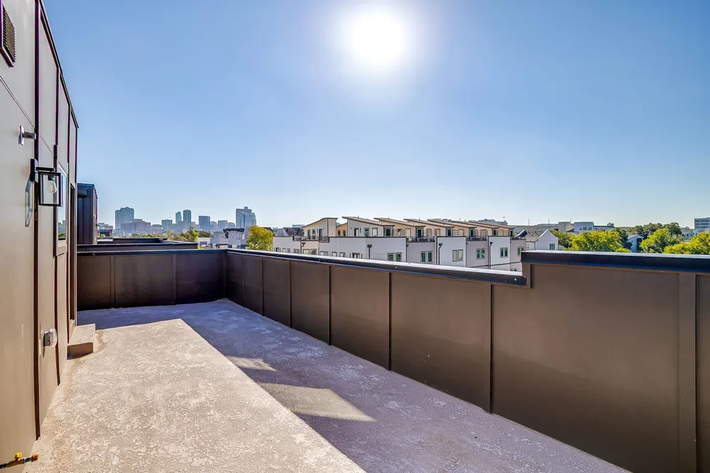2824 Weisenberger Street #110 Fort Worth, TX 76107